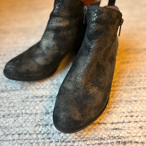 Lucky Brand Basel Leather Snakeskin Women’s Ankle Booties Boots - Picture 15 of 15